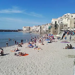 Hébergement de vacances Casa Nica Sul Mare House On The Sea, Cefalù